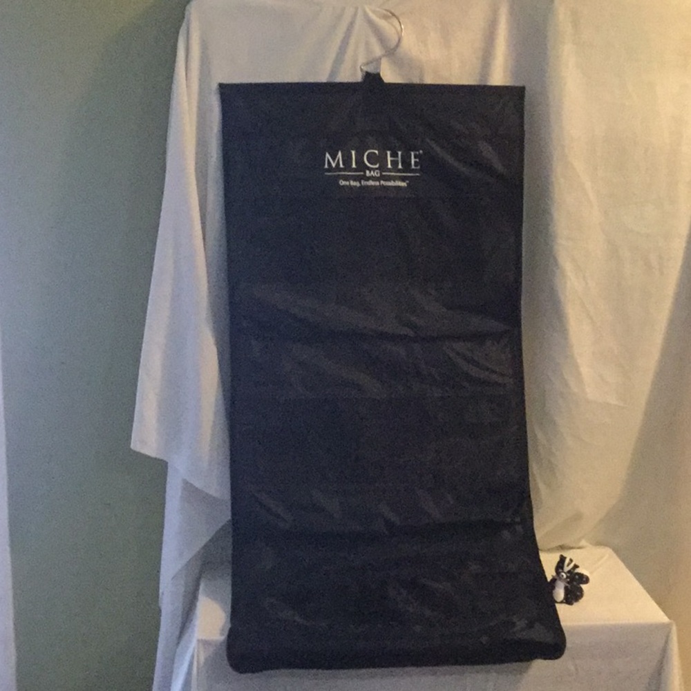 Miche Shell And Bag Hanging Organizer. - image 2